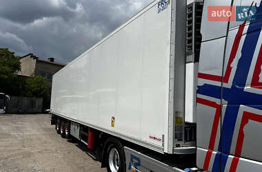 Рефрижератор полуприцеп Schmitz Cargobull SKO 24 2012 в Одессе