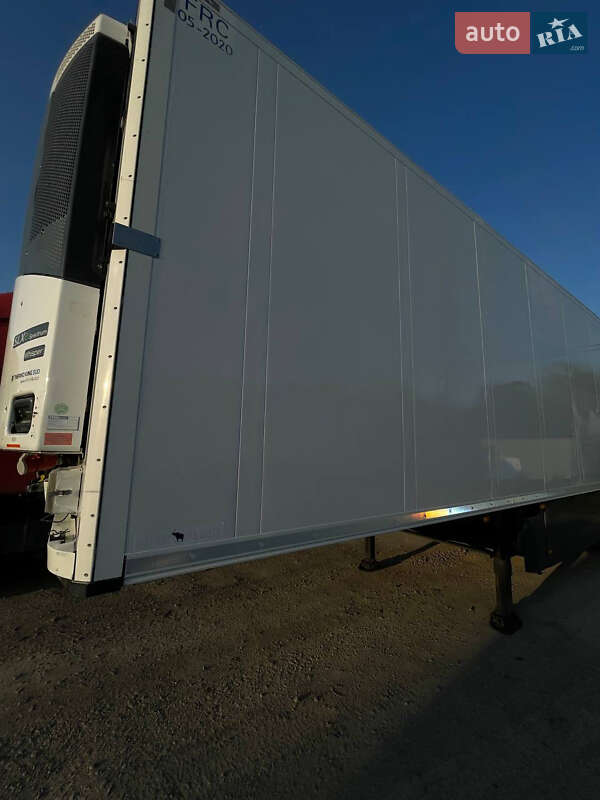 Рефрижератор напівпричіп Schmitz Cargobull SKO 24 2014 в Чернівцях