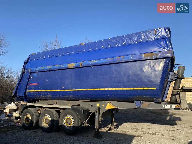 Самосвал полуприцеп Schmitz Cargobull SKO 24 2004 в Одессе