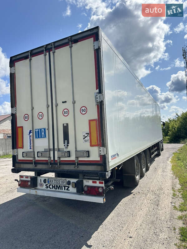 Рефрижератор полуприцеп Schmitz Cargobull SKO 24 2006 в Харькове