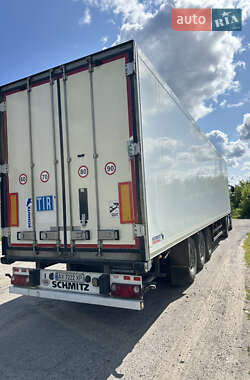 Рефрижератор полуприцеп Schmitz Cargobull SKO 24 2006 в 