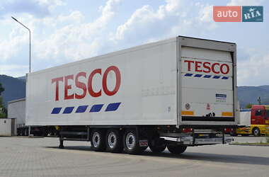Рефрижератор напівпричіп Schmitz Cargobull SKO 24 2006 в Хусті