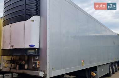 Рефрижератор напівпричіп Schmitz Cargobull SKO 24 2002 в Києві