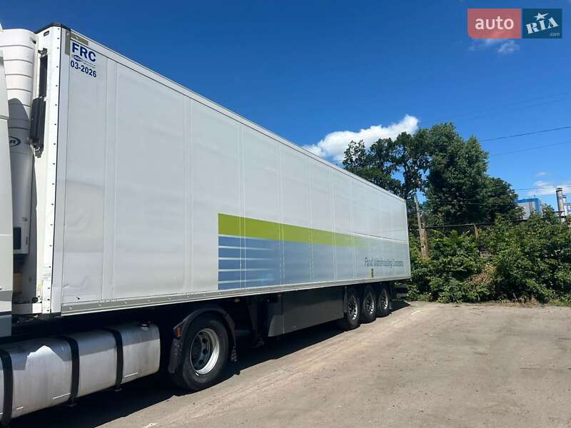 Schmitz Cargobull SKO 24 2011