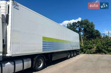 Рефрижератор полуприцеп Schmitz Cargobull SKO 24 2011 в 