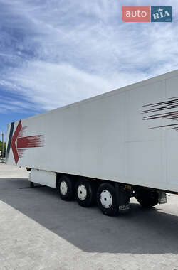 Рефрижератор напівпричіп Schmitz Cargobull SKO 24 2007 в 