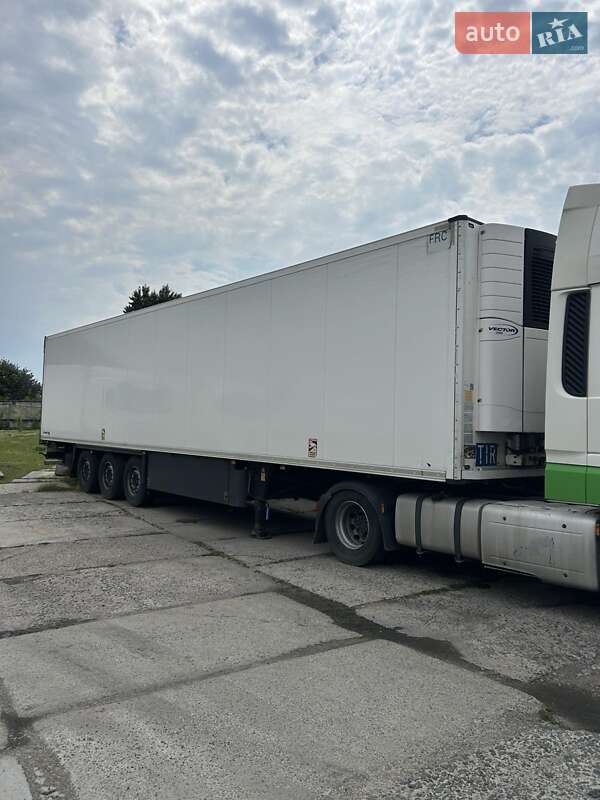 Schmitz Cargobull SKO 24 2014
