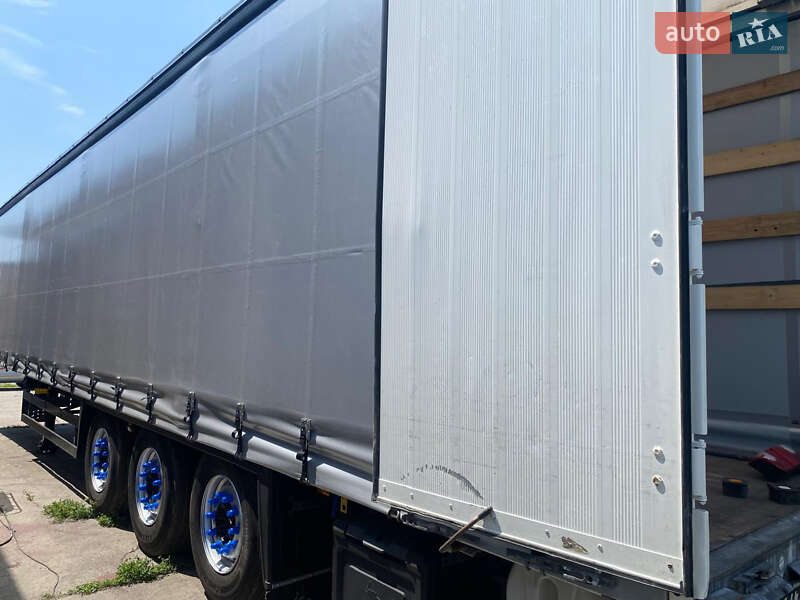 Тентованный борт (штора) - полуприцеп Schmitz Cargobull SKO 24 2010 в Виннице