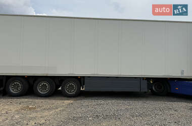 Рефрижератор Schmitz Cargobull SKO 24 2012 в 