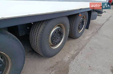 Рефрижератор напівпричіп Schmitz Cargobull SKO 24 2003 в 