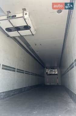 Рефрижератор полуприцеп Schmitz Cargobull SKO 24 2007 в 