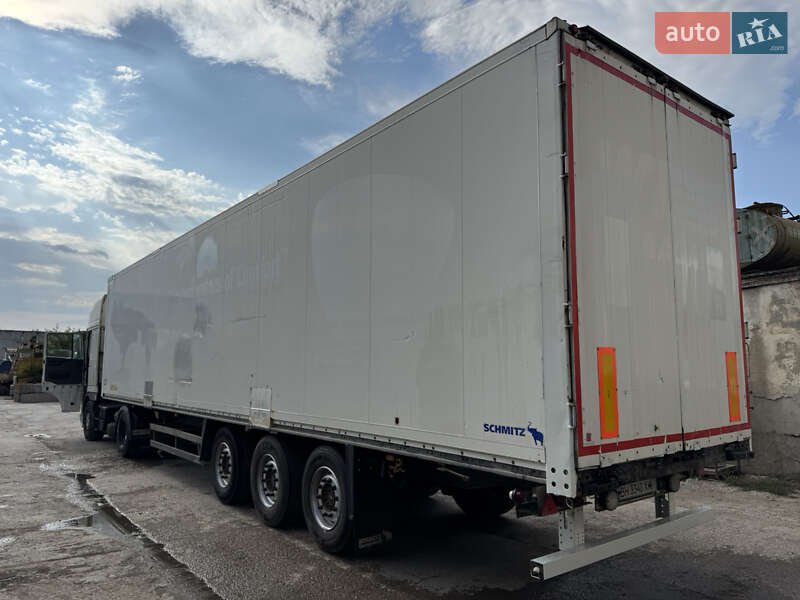 Фургон полуприцеп Schmitz Cargobull SKO 24 2008 в Одессе