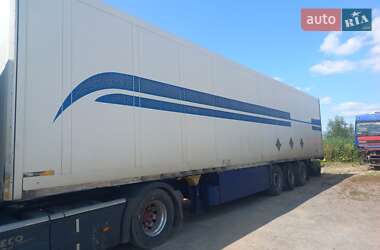 Ізотермічна будка Schmitz Cargobull SKO 24 2003 в 