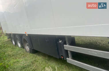 Рефрижератор полуприцеп Schmitz Cargobull SKO 24 2003 в 
