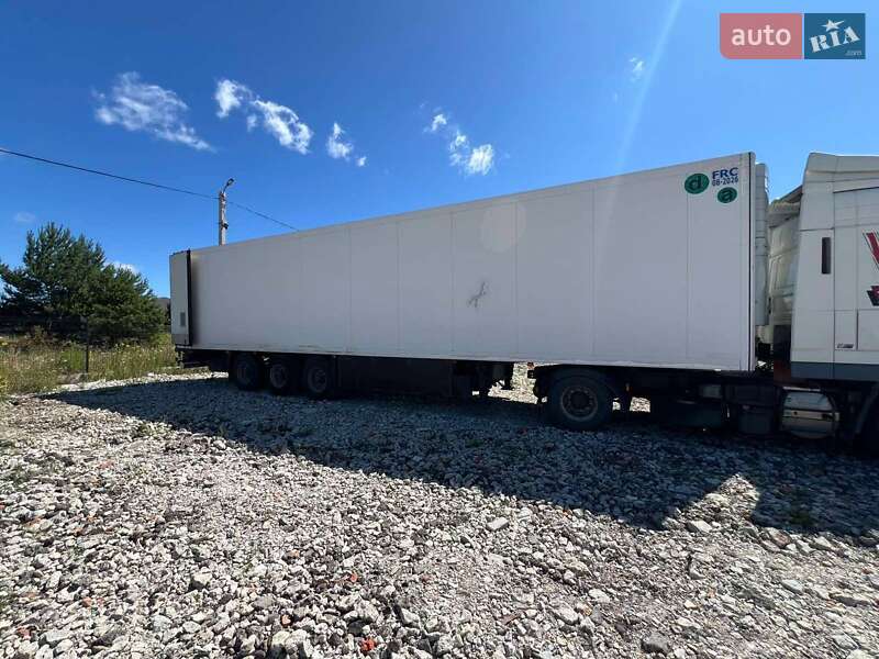 Рефрижератор Schmitz Cargobull SKO 24 2001 в 