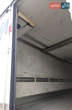 Рефрижератор полуприцеп Schmitz Cargobull SKO 24 2004 в 