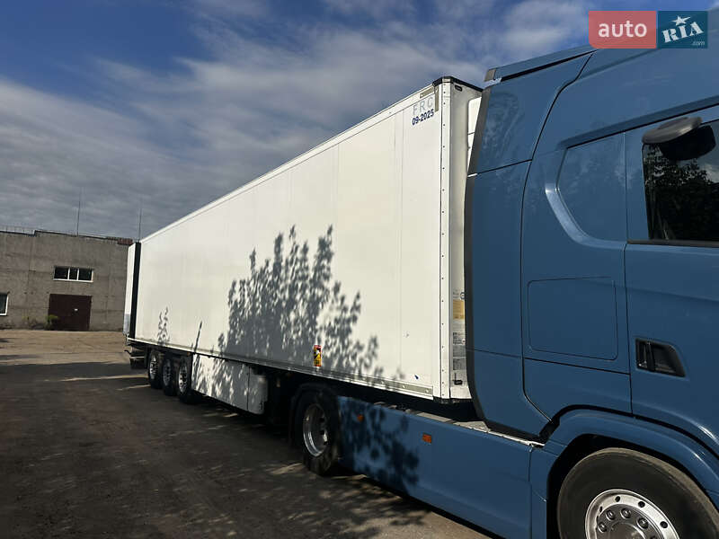 Рефрижератор полуприцеп Schmitz Cargobull SKO 24 2013 в Луцке фото 5 Рефрижератор полуприцеп Schmitz Cargobull SKO 24 2013 в Луцке