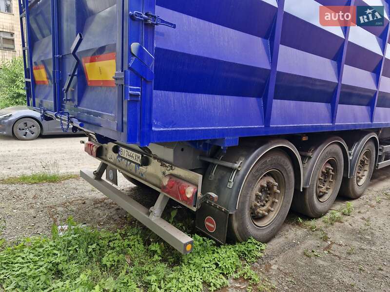 Самосвал полуприцеп Schmitz Cargobull SKO 24 2012 в Лубнах