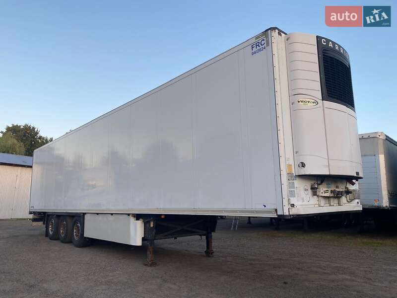 Рефрижератор напівпричіп Schmitz Cargobull SKO 24 2012 в Коломиї