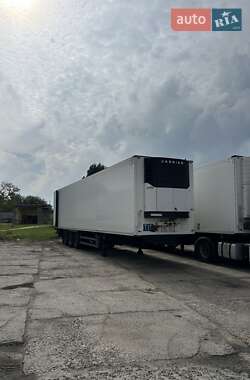 Рефрижератор напівпричіп Schmitz Cargobull SKO 24 2013 в 