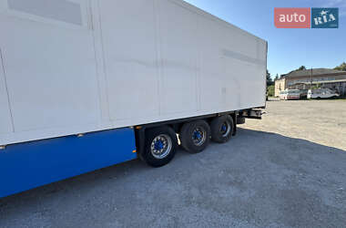 Рефрижератор напівпричіп Schmitz Cargobull SKO 24 2003 в 