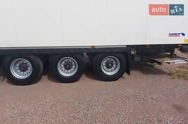 Рефрижератор напівпричіп Schmitz Cargobull SKO 24 2008 в 