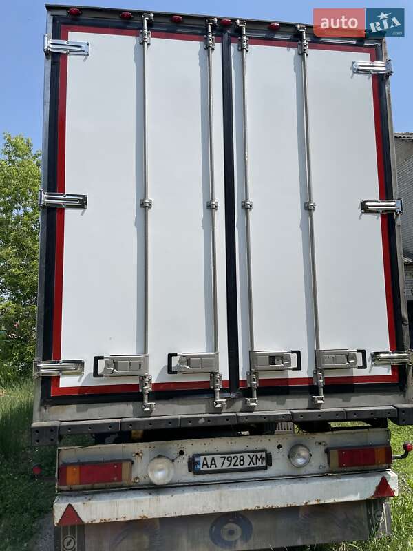 Schmitz Cargobull SKO 24 2005