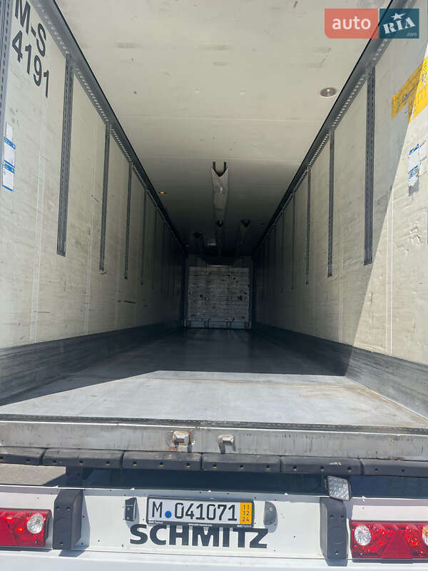 Рефрижератор напівпричіп Schmitz Cargobull SKO 24 2007 в Чернівцях