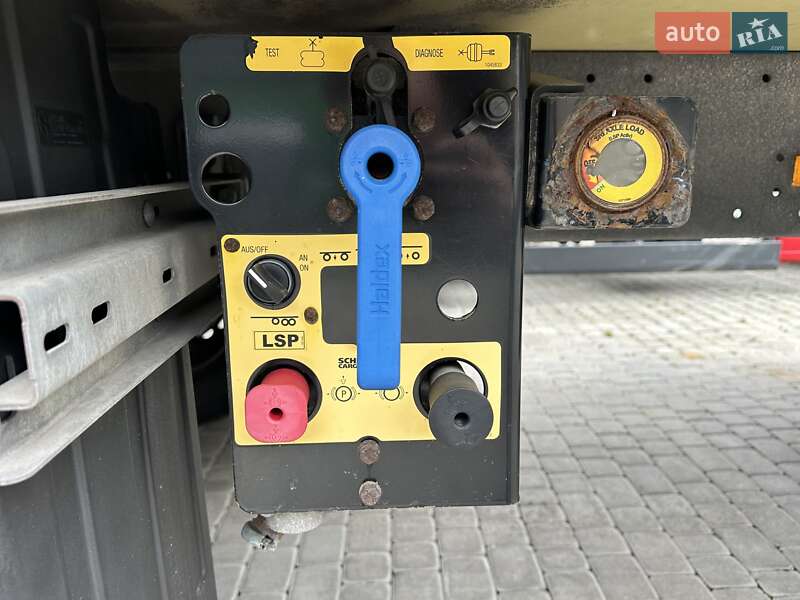 Рефрижератор полуприцеп Schmitz Cargobull SKO 24 2011 в Залещиках