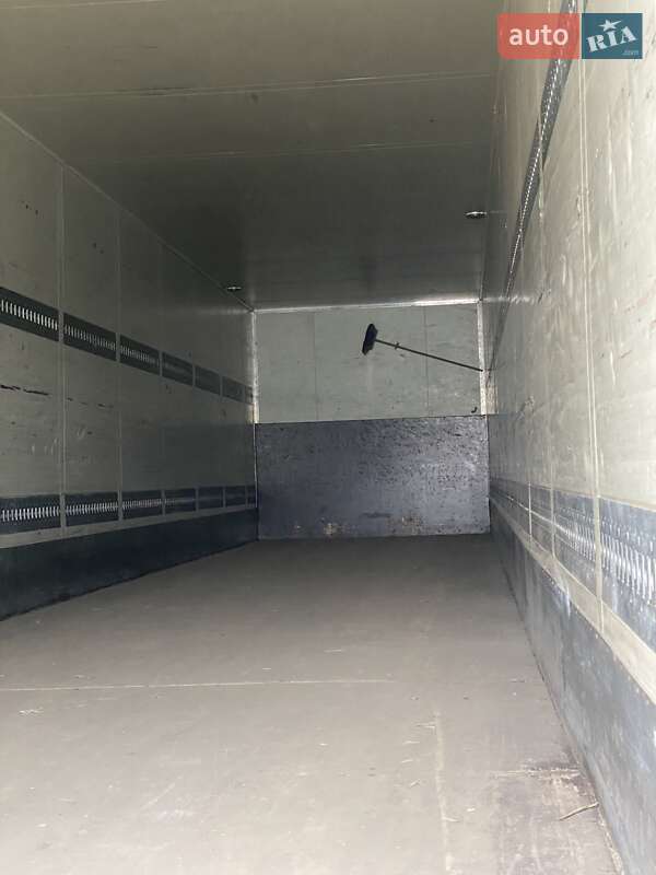 Ізотермічна будка Schmitz Cargobull SKO 24 1996 в Дніпрі