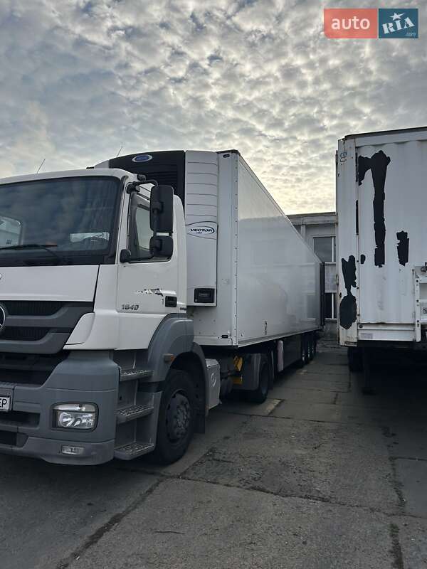 Рефрижератор напівпричіп Schmitz Cargobull SKO 24 2014 в Києві