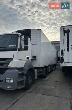 Рефрижератор полуприцеп Schmitz Cargobull SKO 24 2014 в  фото 2 Рефрижератор полуприцеп Schmitz Cargobull SKO 24 2014 в