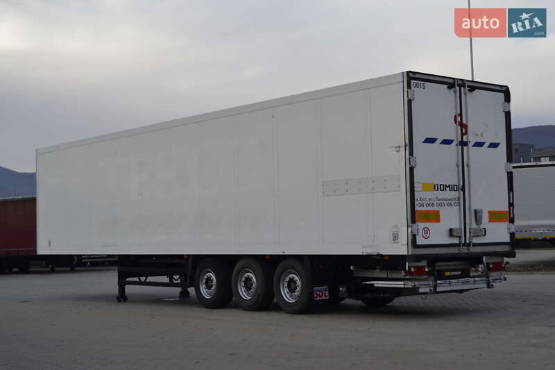 Ізотермічна будка Schmitz Cargobull SKO 24 2003 в Хусті