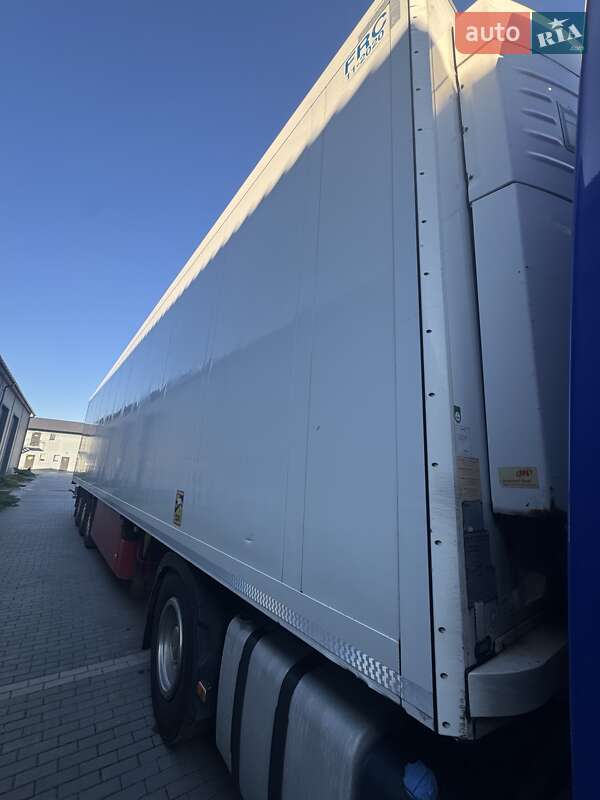 Рефрижератор полуприцеп Schmitz Cargobull SKO 24 2010 в Киеве