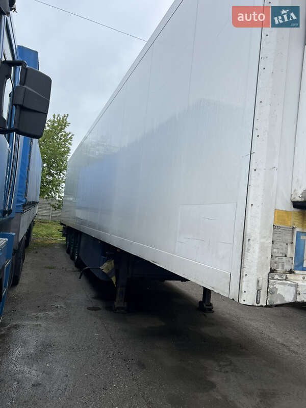 Рефрижератор полуприцеп Schmitz Cargobull SKO 24 2002 в Виннице фото 8 Рефрижератор полуприцеп Schmitz Cargobull SKO 24 2002 в Виннице