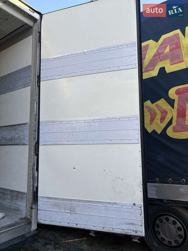 Рефрижератор полуприцеп Schmitz Cargobull SKO 24 2006 в Сарате