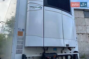 Рефрижератор напівпричіп Schmitz Cargobull SKO 24 2014 в Львові