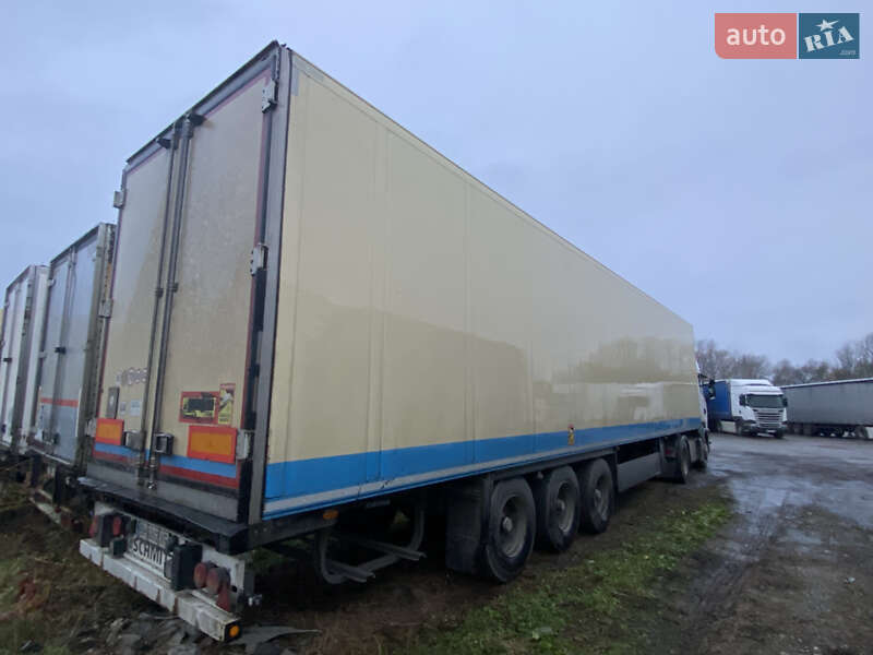 Рефрижератор полуприцеп Schmitz Cargobull SKO 24 2011 в Черновцах
