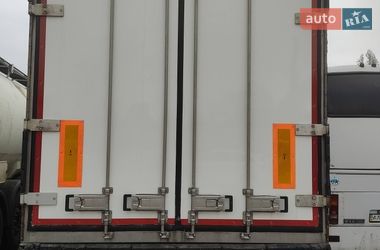 Рефрижератор полуприцеп Schmitz Cargobull SKO 24 2002 в Киеве
