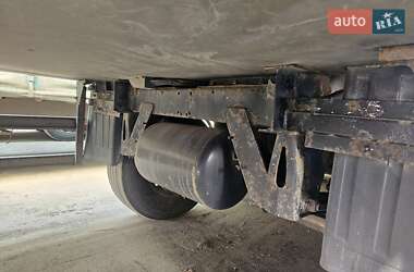 Рефрижератор полуприцеп Schmitz Cargobull SKO 2005 в 