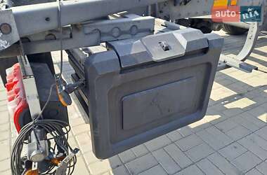 Шасси полуприцеп Schmitz Cargobull SKO 2014 в 