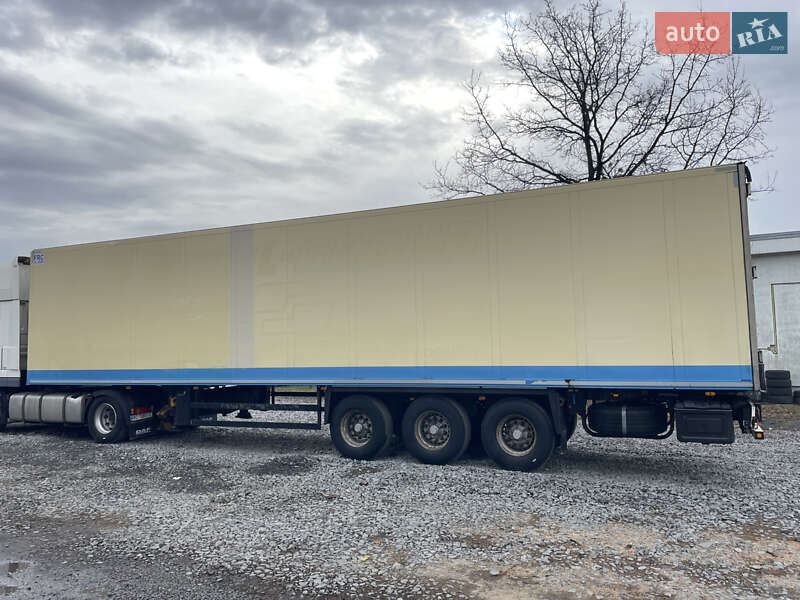 Рефрижератор Schmitz Cargobull SKO 2011 в Львове