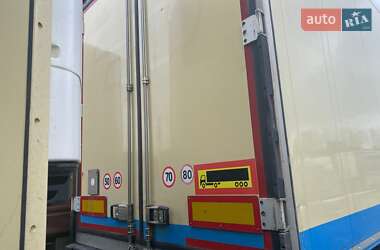 Рефрижератор полуприцеп Schmitz Cargobull SKO 2011 в 