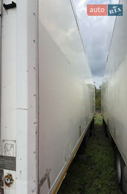 Рефрижератор напівпричіп Schmitz Cargobull SKO 2006 в 