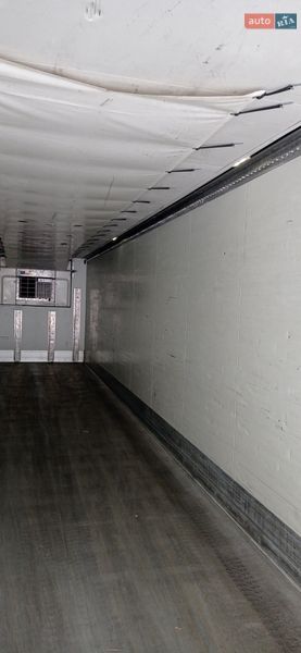 Рефрижератор полуприцеп Schmitz Cargobull SKO 2009 в Киеве
