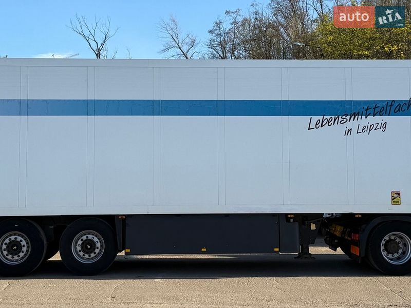 Schmitz Cargobull SKO 2010