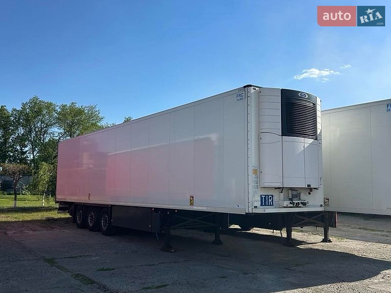 Schmitz Cargobull SKO 2017