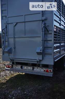 Для перевозки животных - полуприцеп Schmitz Cargobull SO1 2007 в Кременчуге