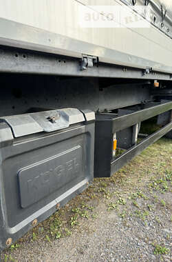 Тентований борт (штора) - напівпричіп Schmitz Cargobull SO1 2012 в Рівному