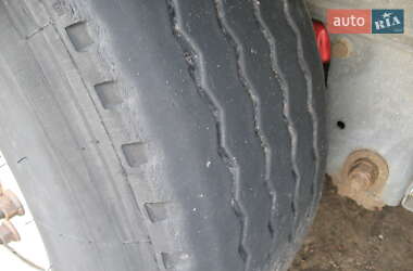 Бортовой полуприцеп Schmitz Cargobull SO1 2008 в 